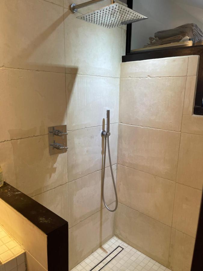 Duplex Avec Vue Sur Les Arenes Apartment Arles Ngoại thất bức ảnh